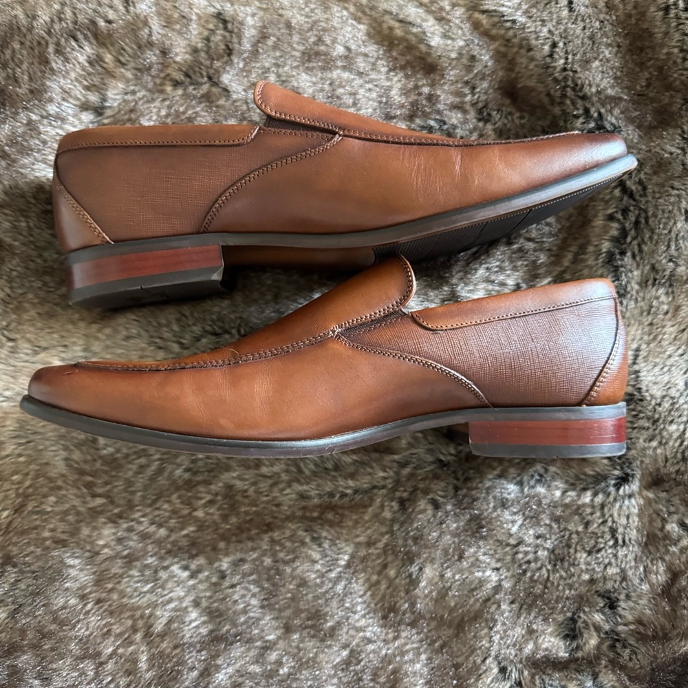 Florsheim Men's Brown Leather Dress Shoe Loafers - Picture 3 of 7